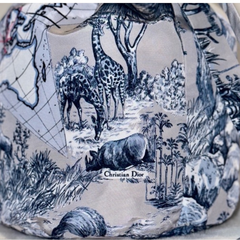 Christian Dior Around The World Drawstring Pouch - Picture 2 of 4